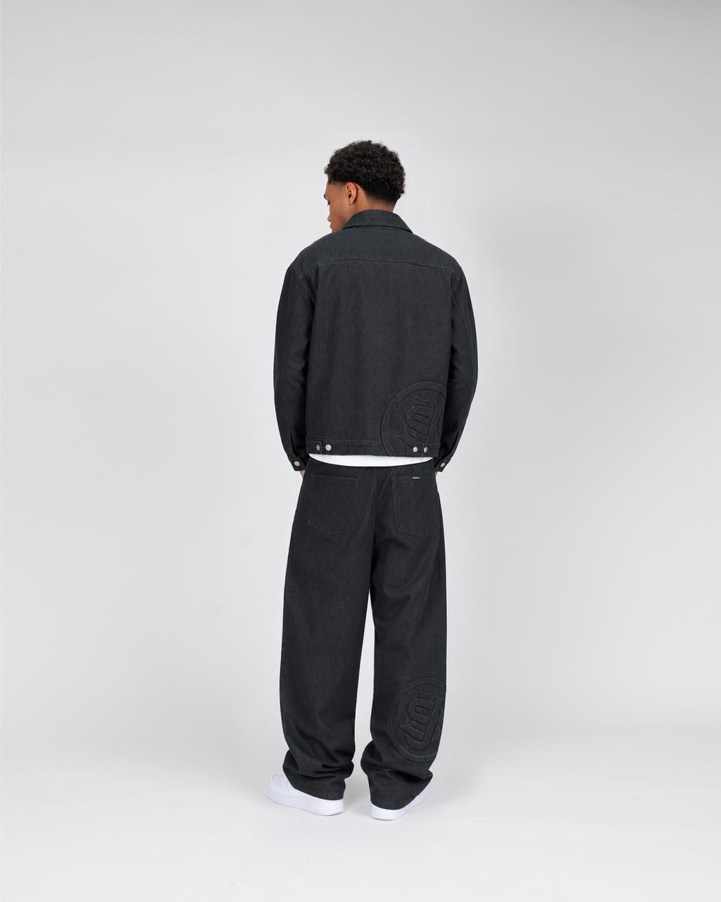Veste en jean SU26 – Noir