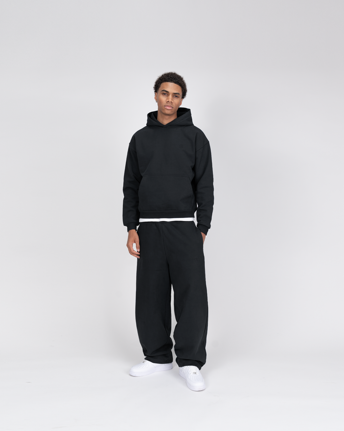 Hoodie SU – Noir – vue 3