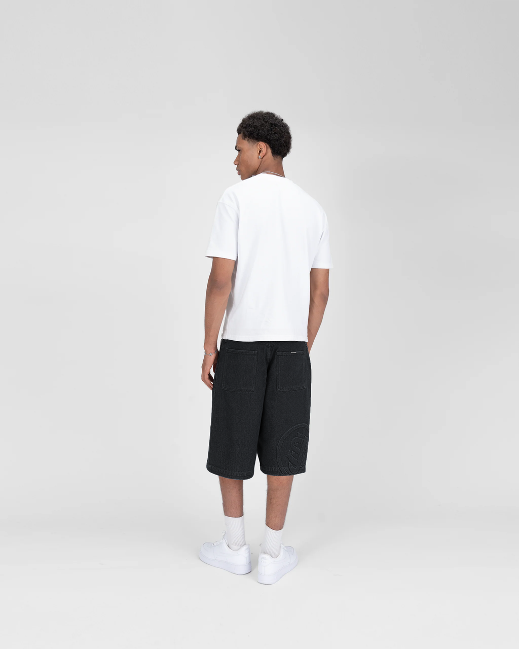 Short en jean SU26 – Noir