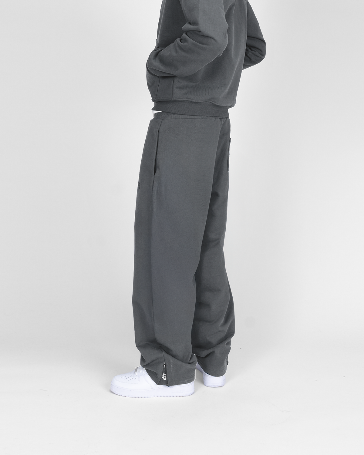 Jogging zippé SU – Anthracite