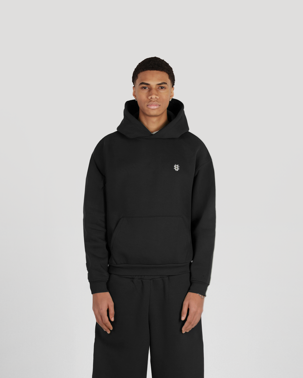 Hoodie Classic – Noir – vue 3